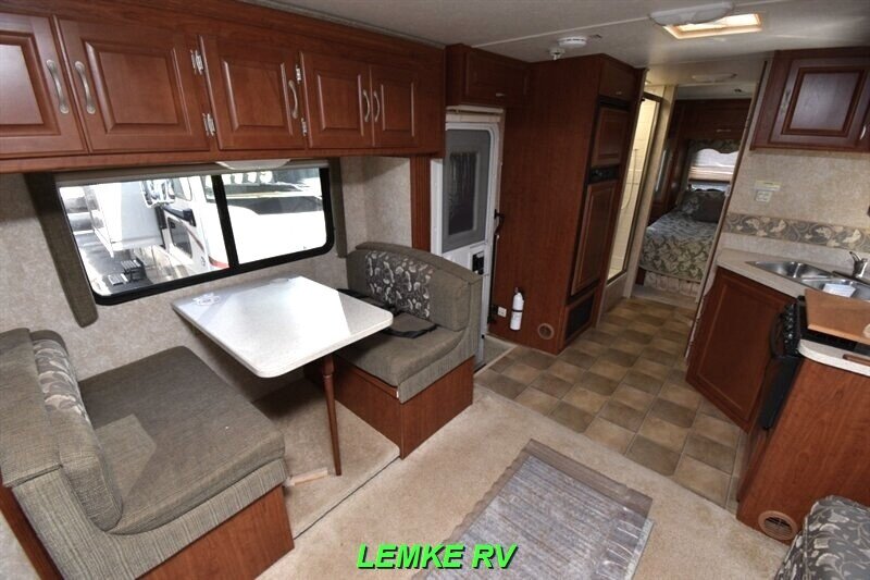 2007 Four Winds Chateau Sport 29R   - Photo 16 - Rocklin, CA 95677