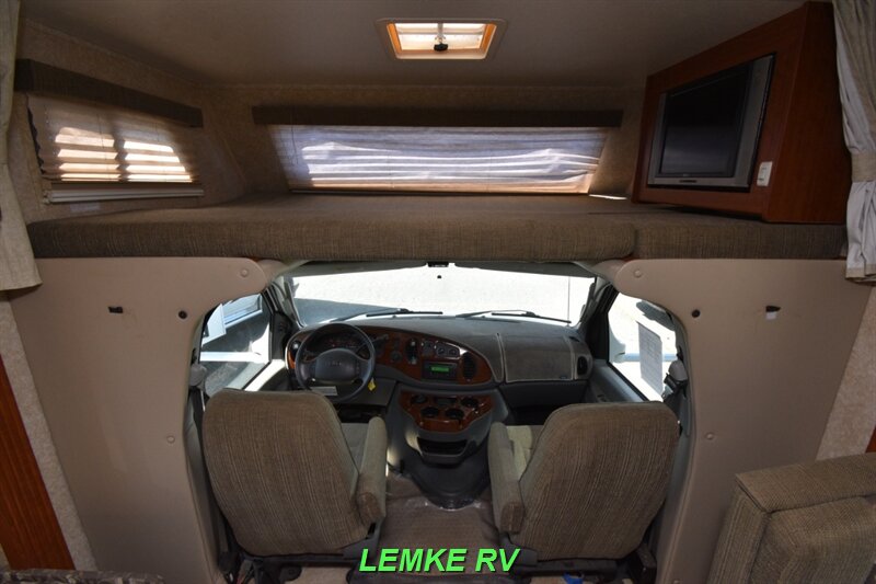 2007 Four Winds Chateau Sport 29R   - Photo 19 - Rocklin, CA 95677