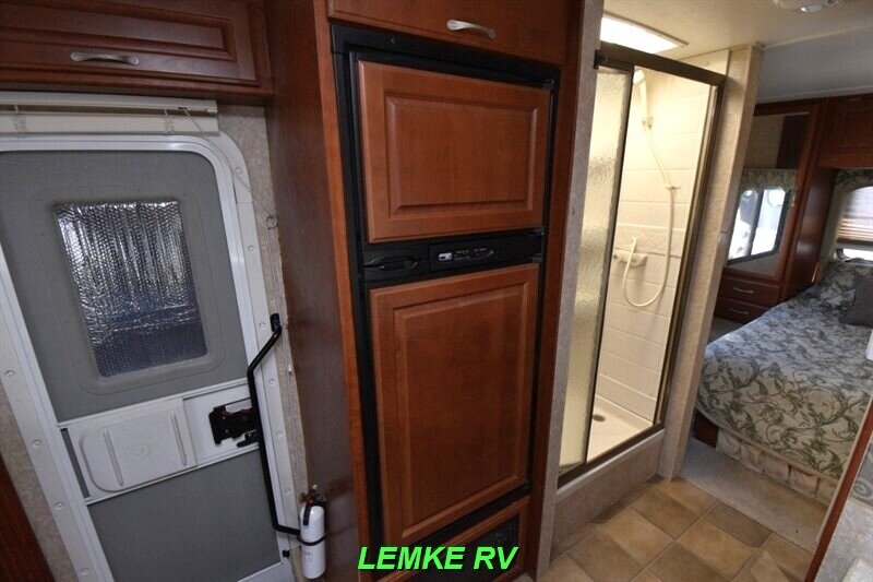 2007 Four Winds Chateau Sport 29R   - Photo 15 - Rocklin, CA 95677