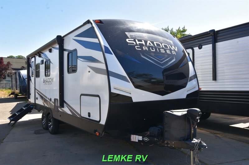 2022 Cruiser RV Shadow Cruiser 225RBS   - Photo 1 - Rocklin, CA 95677