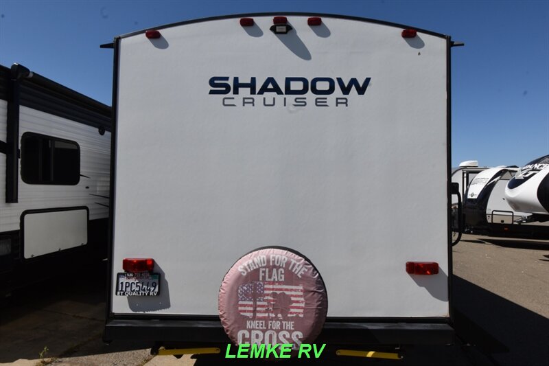2022 Cruiser RV Shadow Cruiser 225RBS   - Photo 8 - Rocklin, CA 95677
