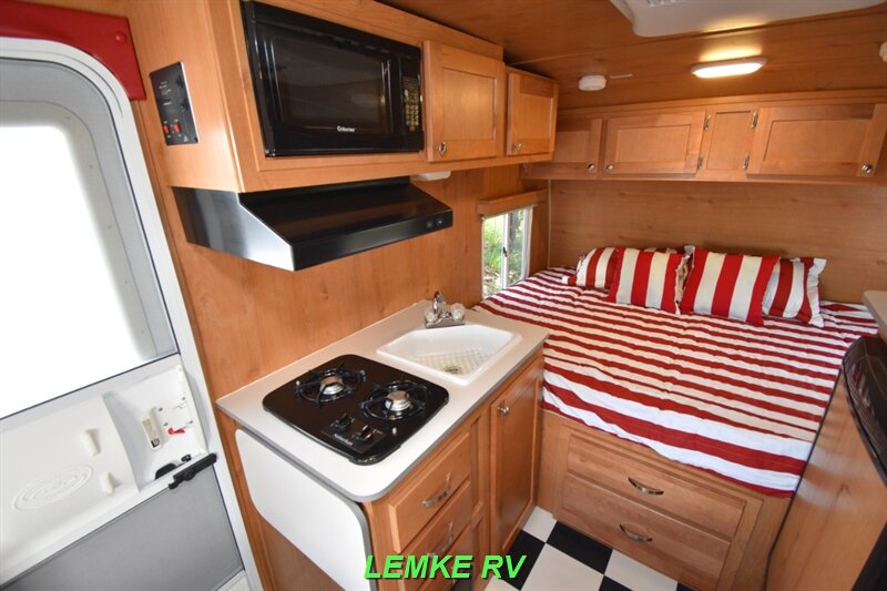 2018 Riverside Retro 166   - Photo 13 - Rocklin, CA 95677