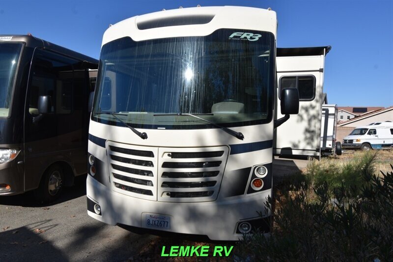 2019 Forest River FR3 30DS   - Photo 6 - Rocklin, CA 95677