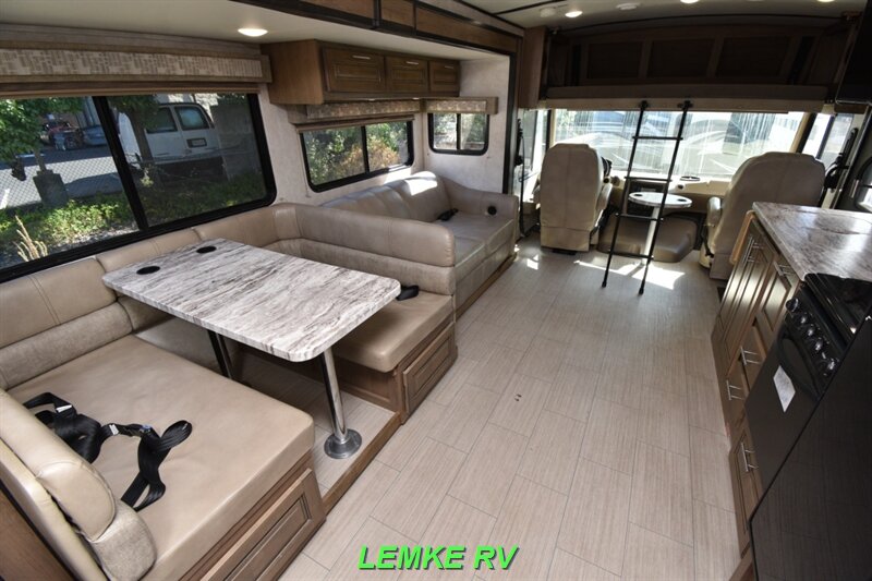 2019 Forest River FR3 30DS   - Photo 23 - Rocklin, CA 95677