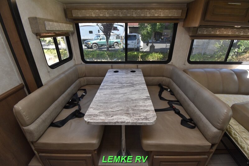 2019 Forest River FR3 30DS   - Photo 16 - Rocklin, CA 95677
