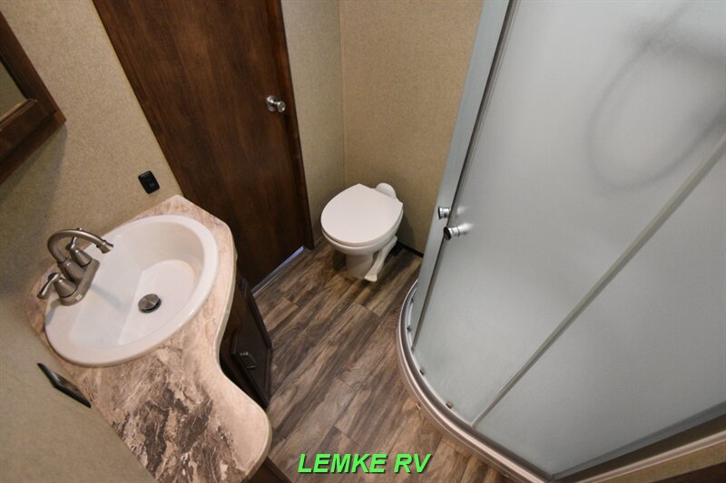 2019 Grand Design Reflection 303RLS   - Photo 21 - Rocklin, CA 95677