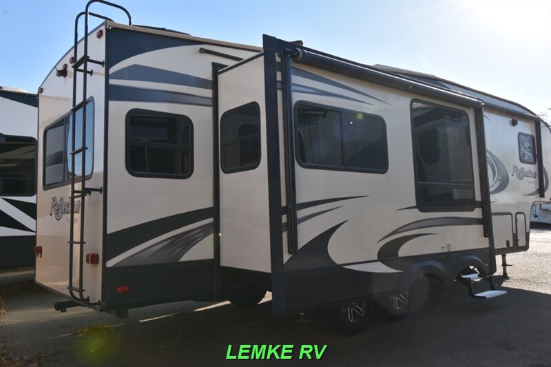 2019 Grand Design Reflection 303RLS   - Photo 8 - Rocklin, CA 95677