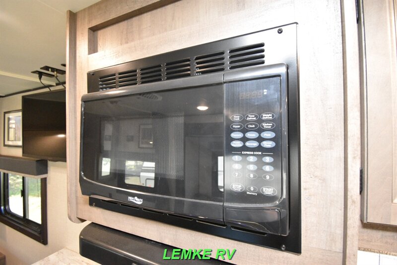 2022 Starcraft Autumn Ridge 20FBS   - Photo 15 - Rocklin, CA 95677