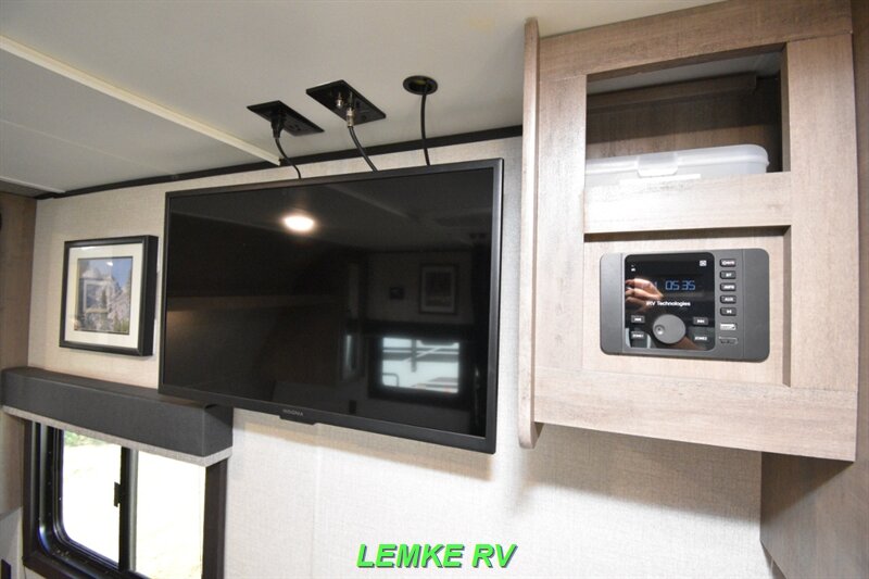 2022 Starcraft Autumn Ridge 20FBS   - Photo 17 - Rocklin, CA 95677