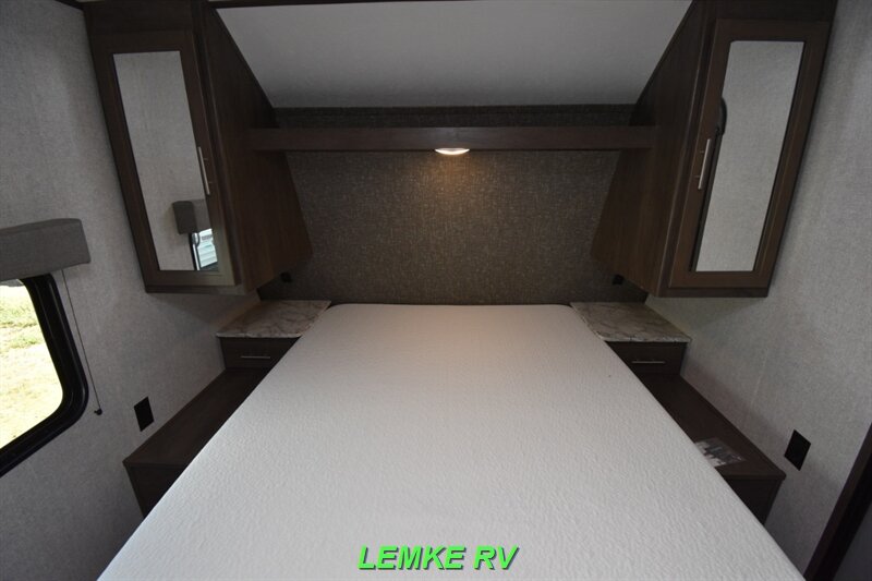 2020 Dutchmen Coleman Lantern 264RL   - Photo 19 - Rocklin, CA 95677