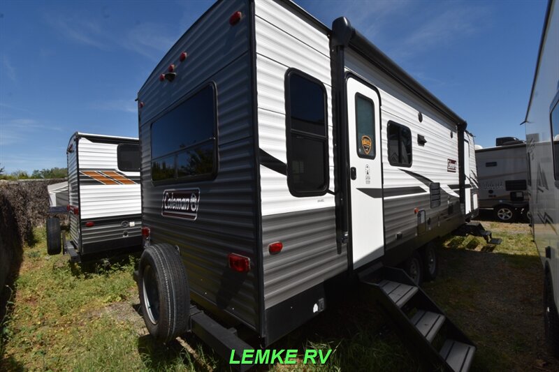 2020 Dutchmen Coleman Lantern 264RL   - Photo 8 - Rocklin, CA 95677