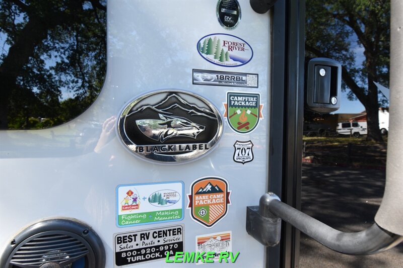 2022 Forest River Cherokee Grey Wolf 18RRBL   - Photo 22 - Rocklin, CA 95677