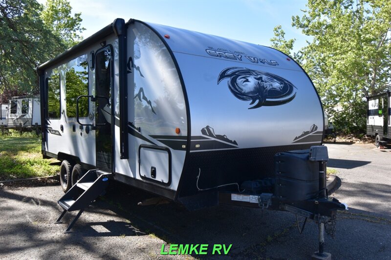 2022 Forest River Cherokee Grey Wolf 18RRBL   - Photo 1 - Rocklin, CA 95677