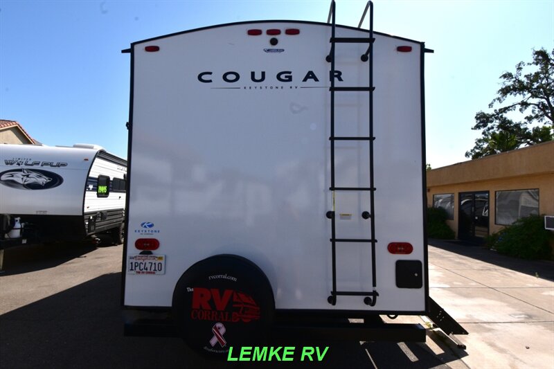 2023 Keystone Cougar Half-Ton 26RBSWE   - Photo 9 - Rocklin, CA 95677