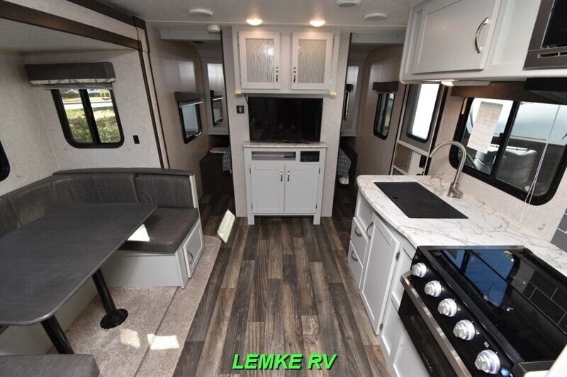 2019 Keystone Bullet Ultra Lite 212RBSWE   - Photo 2 - Rocklin, CA 95677