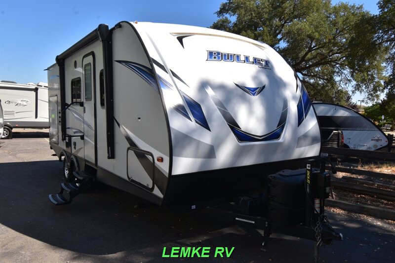 2019 Keystone Bullet Ultra Lite 212RBSWE   - Photo 1 - Rocklin, CA 95677