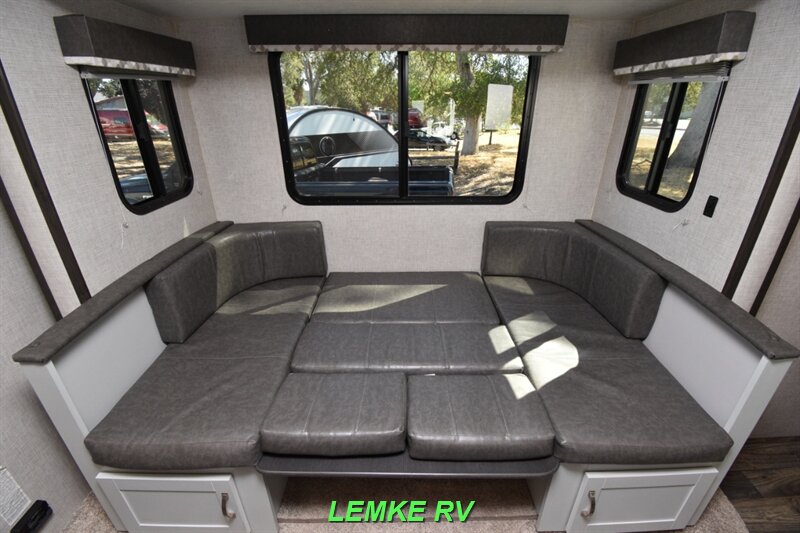 2019 Keystone Bullet Ultra Lite 212RBSWE   - Photo 23 - Rocklin, CA 95677