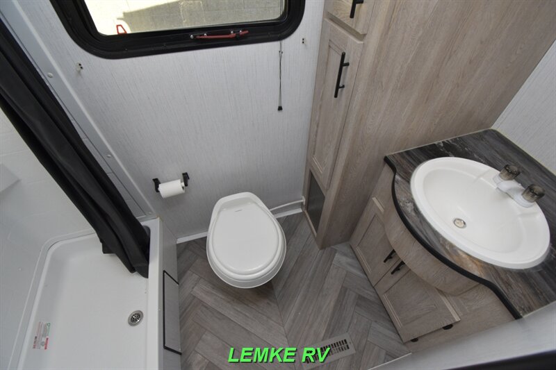 2023 Heartland Prowler 240RB   - Photo 15 - Rocklin, CA 95677