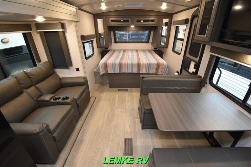 2024 Keystone Cougar Half-Ton 22MLSWE  