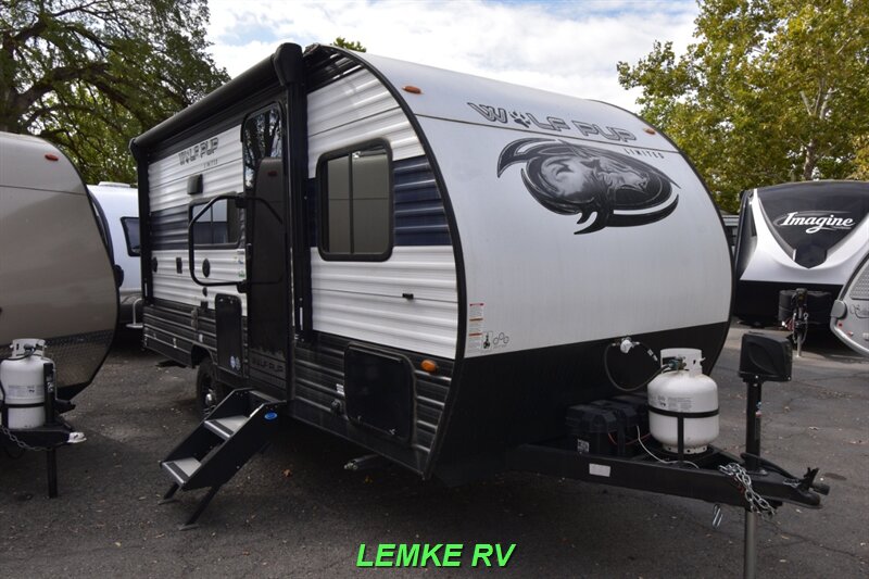 2023 Forest River Cherokee Wolf Pup 16BHS   - Photo 1 - Rocklin, CA 95677