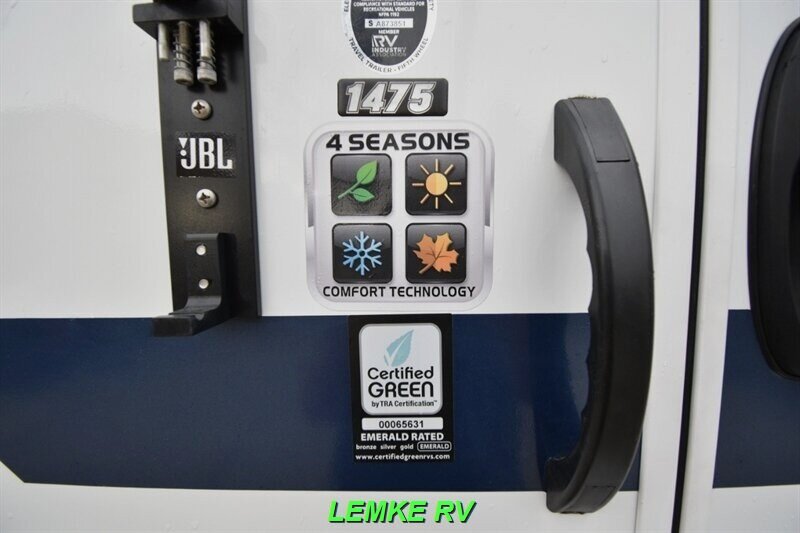 2023 Lance 1475   - Photo 9 - Rocklin, CA 95677