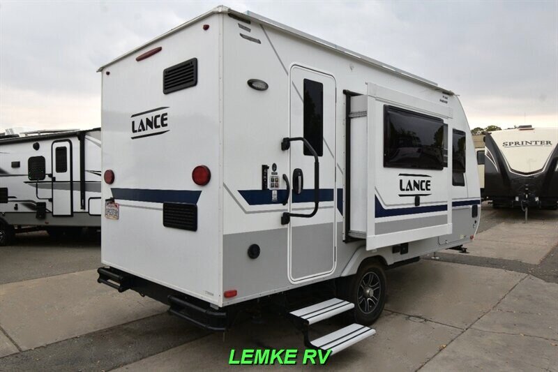 2023 Lance 1475   - Photo 8 - Rocklin, CA 95677