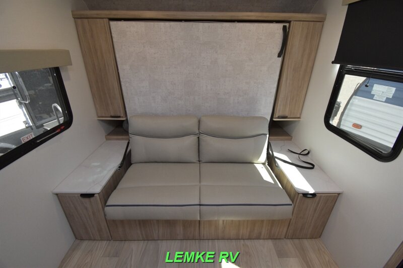 2025 Winnebago M-Series 2326MBBH   - Photo 19 - Rocklin, CA 95677