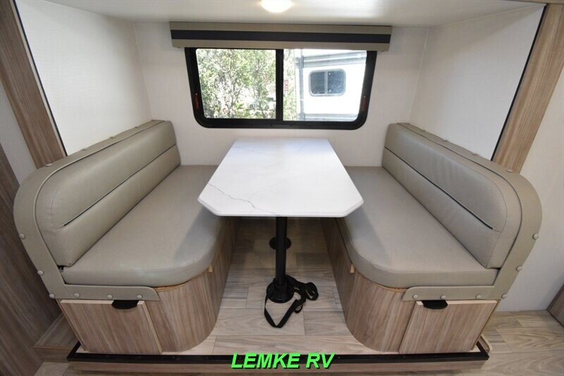 2025 Winnebago M Series 2326MBBH   - Photo 21 - Rocklin, CA 95677