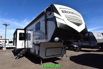 2020 Coachmen Brookstone 310RL  