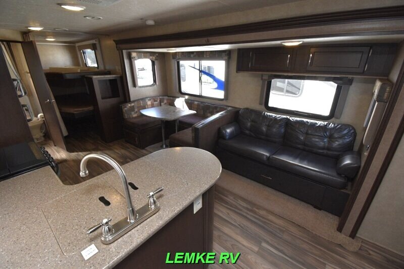 2017 Forest River Evo T2700   - Photo 10 - Rocklin, CA 95677