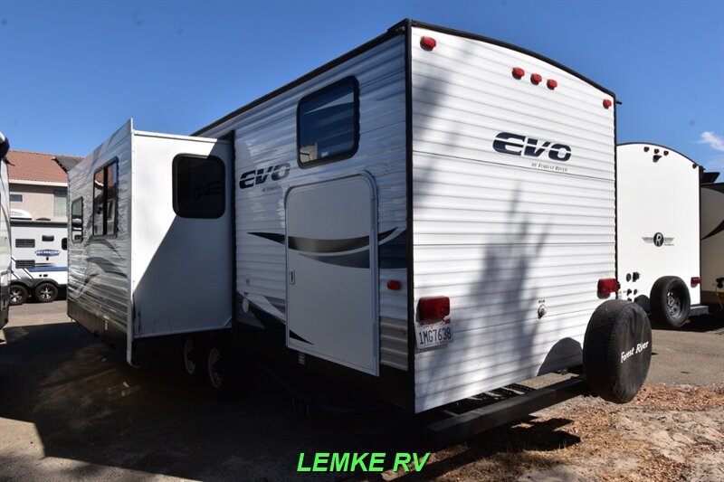 2017 Forest River Evo T2700   - Photo 7 - Rocklin, CA 95677
