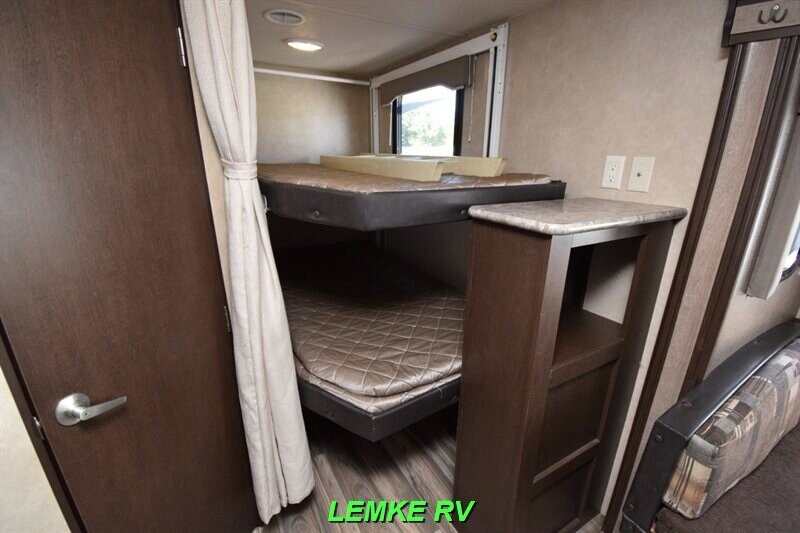 2017 Forest River Evo T2700   - Photo 14 - Rocklin, CA 95677