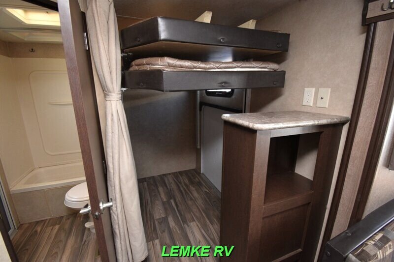 2017 Forest River Evo T2700   - Photo 11 - Rocklin, CA 95677