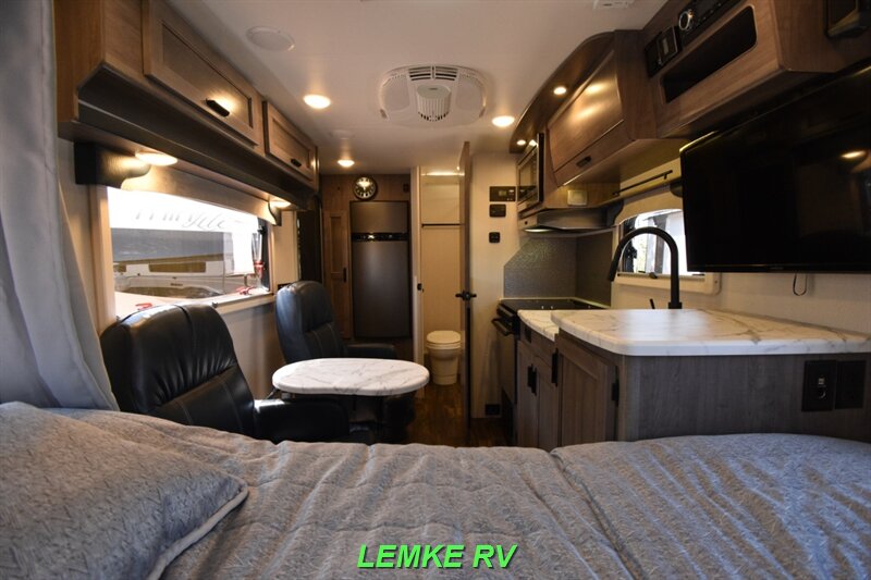 2021 Lance 1475   - Photo 16 - Rocklin, CA 95677