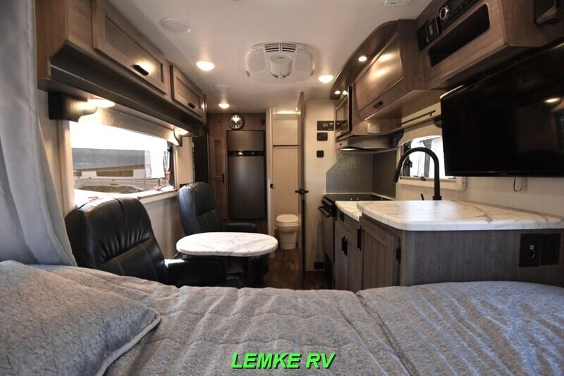 2021 Lance 1475   - Photo 15 - Rocklin, CA 95677
