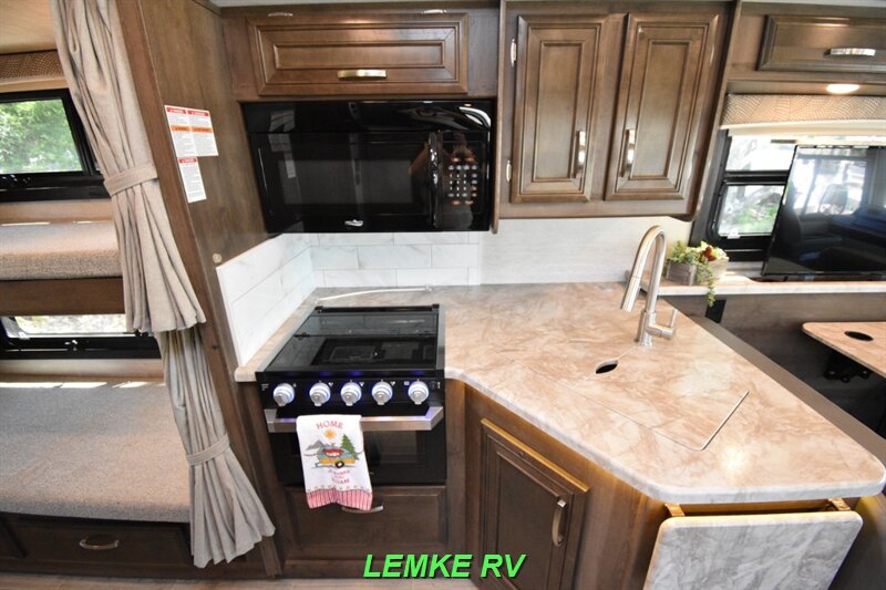 2021 Entegra Vision 29F   - Photo 19 - Rocklin, CA 95677