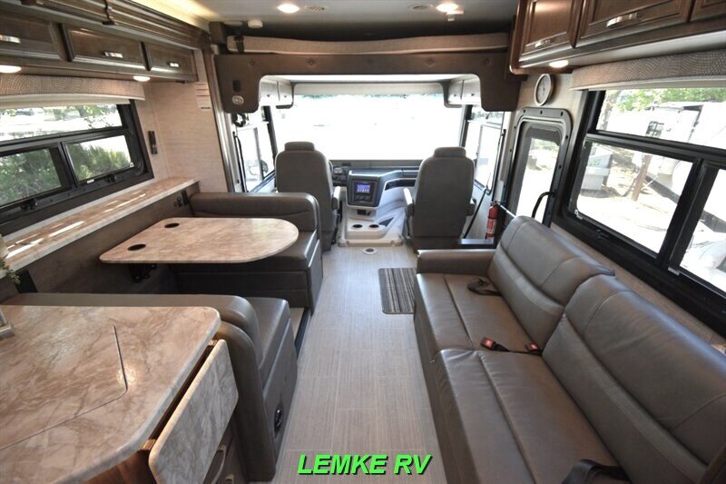 2021 Entegra Coach Vision 29F   - Photo 5 - Rocklin, CA 95677