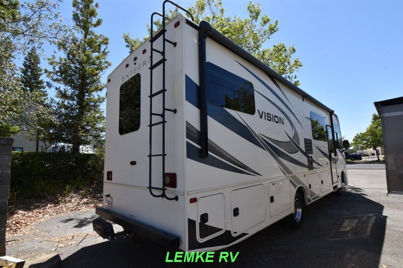 2021 Entegra Vision 29F   - Photo 9 - Rocklin, CA 95677