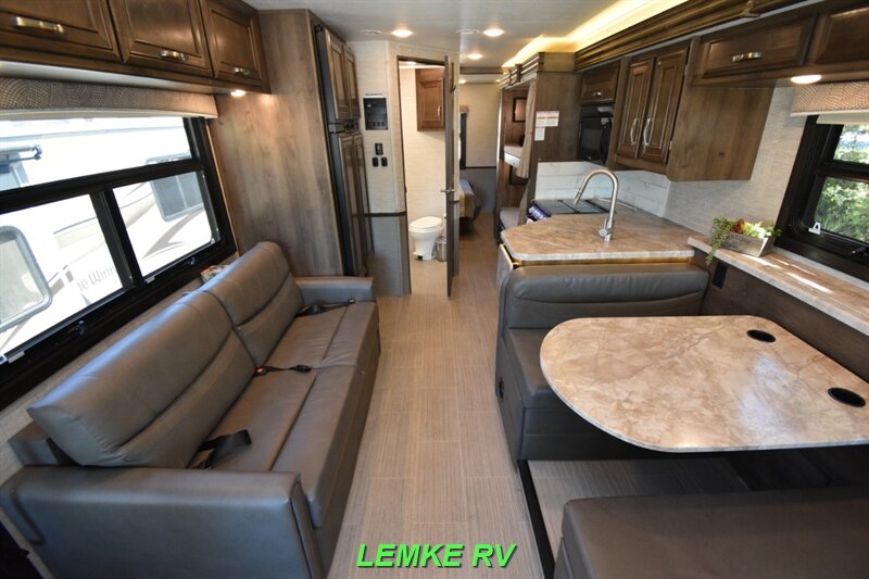 2021 Entegra Vision 29F   - Photo 2 - Rocklin, CA 95677