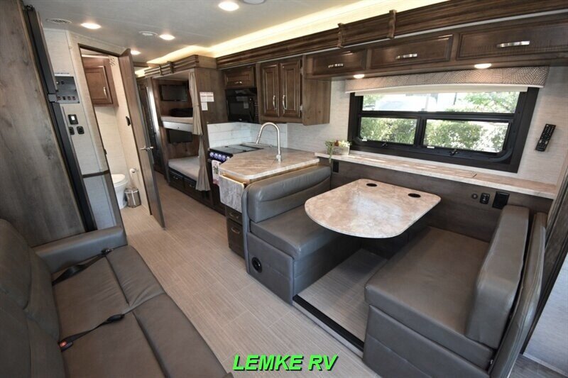 2021 Entegra Coach Vision 29F   - Photo 9 - Rocklin, CA 95677