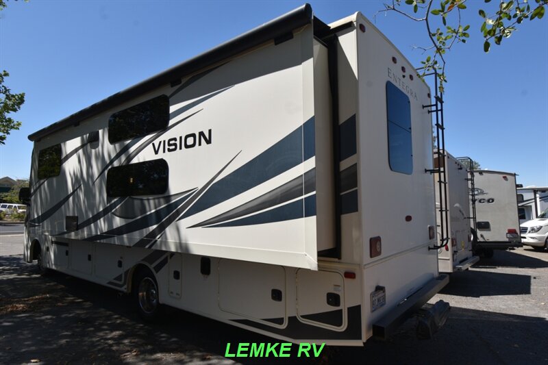 2021 Entegra Vision 29F   - Photo 7 - Rocklin, CA 95677