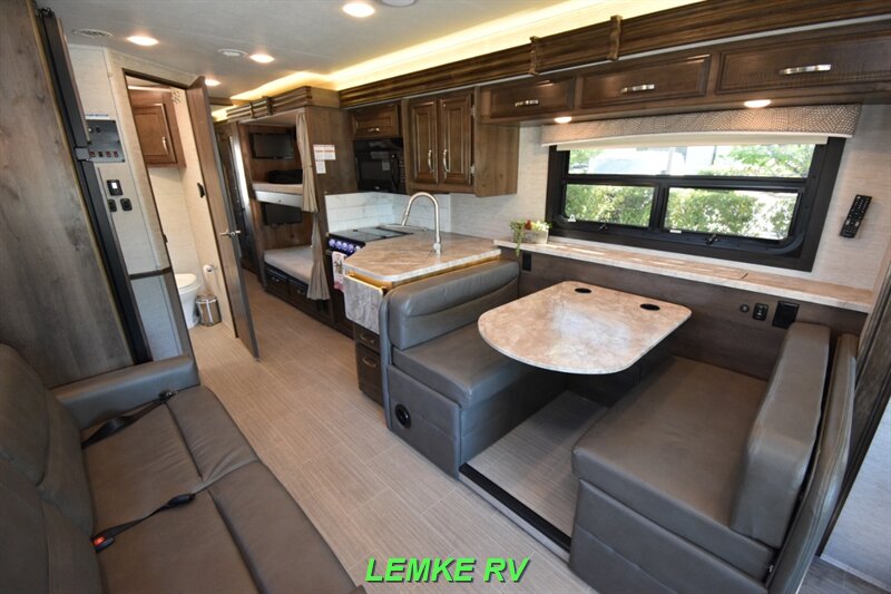 2021 Entegra Vision 29F   - Photo 11 - Rocklin, CA 95677