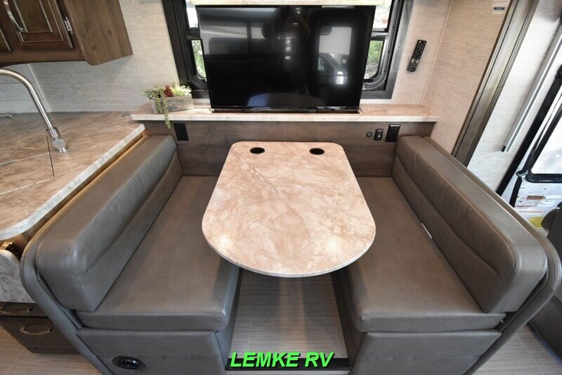 2021 Entegra Coach Vision 29F   - Photo 25 - Rocklin, CA 95677