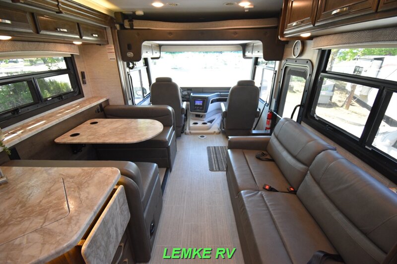 2021 Entegra Vision 29F   - Photo 5 - Rocklin, CA 95677