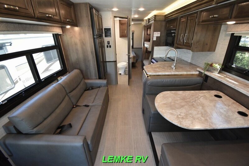 2021 Entegra Coach Vision 29F   - Photo 2 - Rocklin, CA 95677