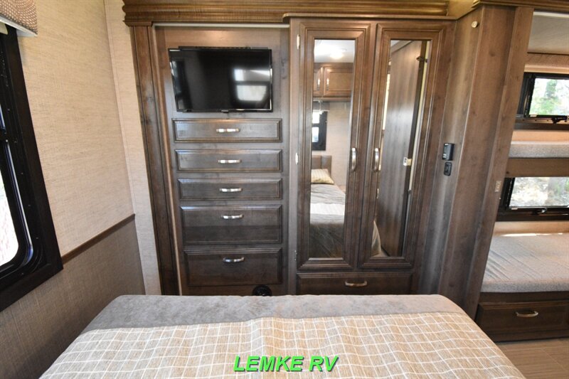 2021 Entegra Vision 29F   - Photo 28 - Rocklin, CA 95677