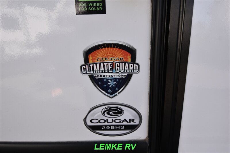 2021 Keystone Cougar Half-Ton 29BHS   - Photo 8 - Rocklin, CA 95677