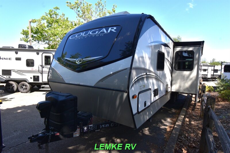 2021 Keystone Cougar Half-Ton 29BHS   - Photo 6 - Rocklin, CA 95677