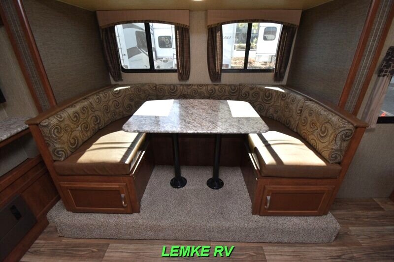 2017 Keystone Passport 199MLWE   - Photo 15 - Rocklin, CA 95677
