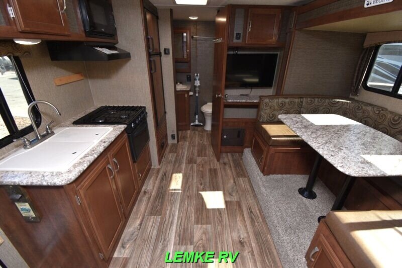 2017 Keystone Passport 199MLWE   - Photo 2 - Rocklin, CA 95677